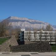  Université de Grenoble