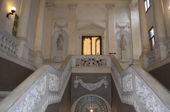 Collegamento a Chiusura del Dipartimento SPGI durante le festività natazie